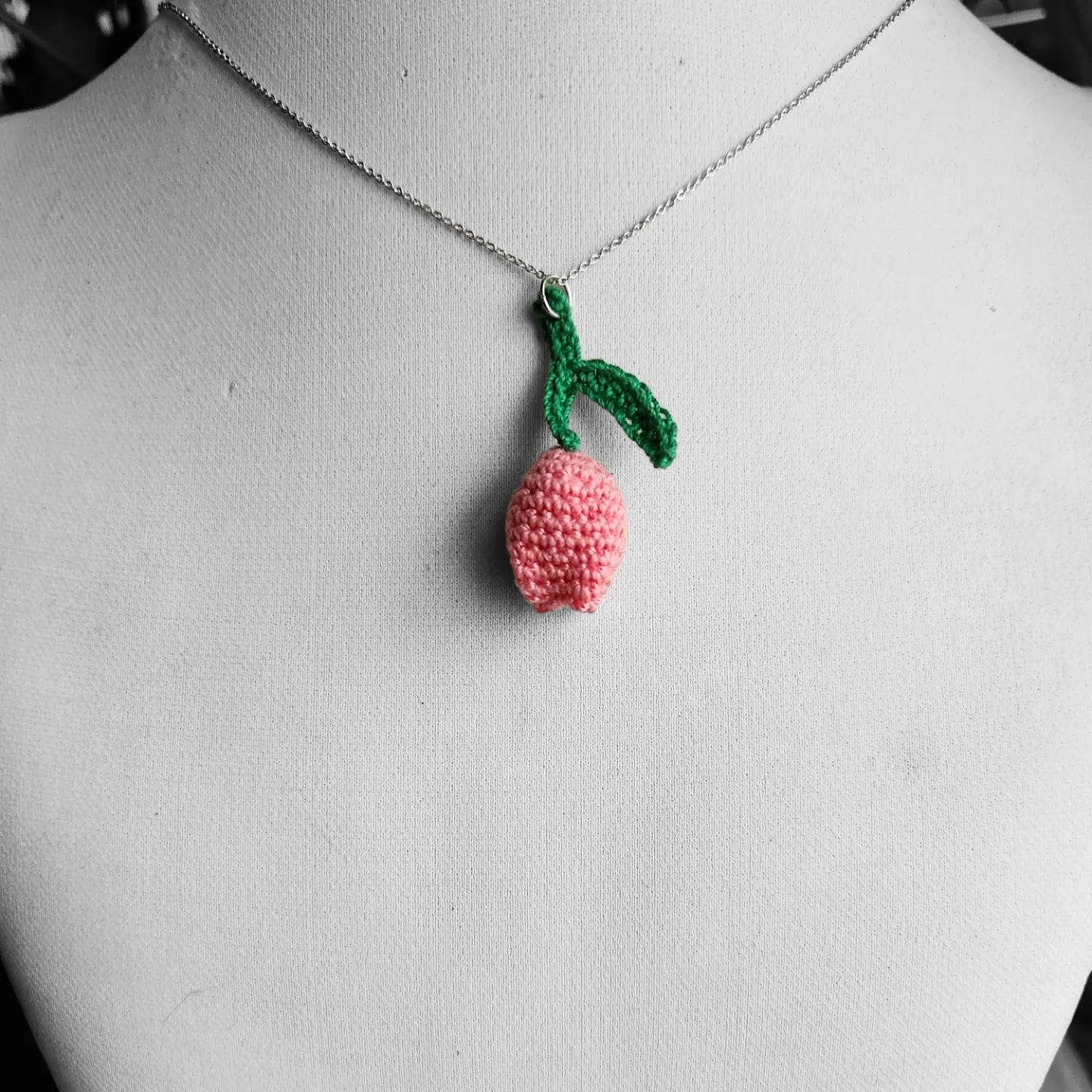 Tulip Necklace