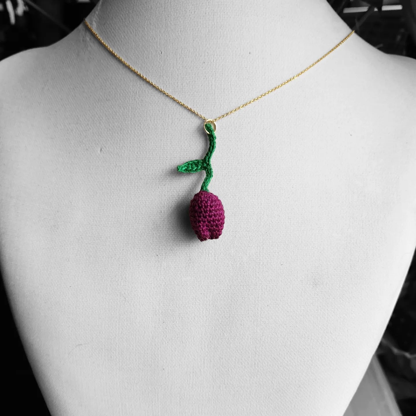 Tulip Necklace